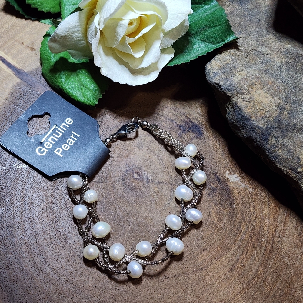 Elegant Freshwater Pearl Bracelet 7.25"